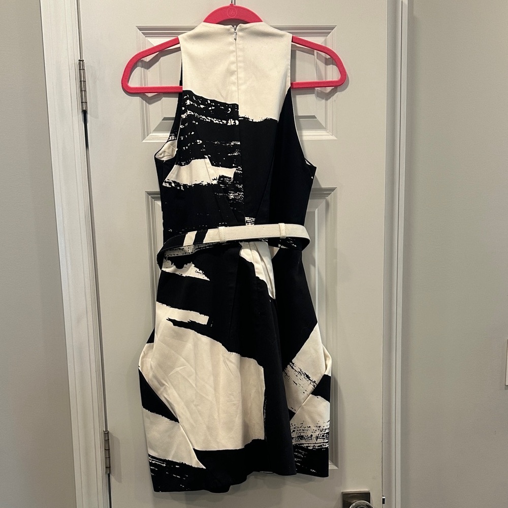 KaufmanFranco Black and White Sleeveless Dress in perfect condition - Picture 9 of 10